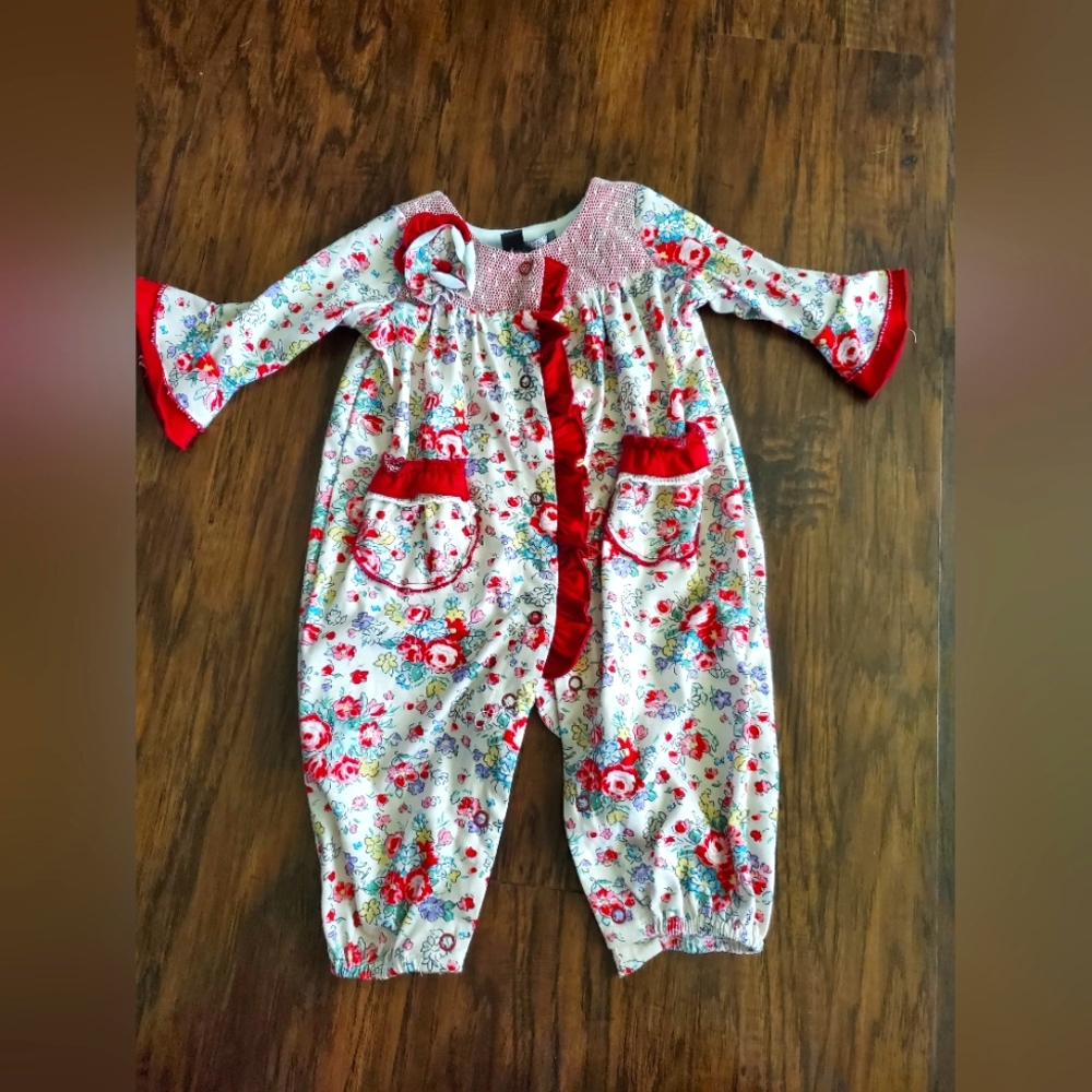 Isobella & Chloe floral ruffle onesie